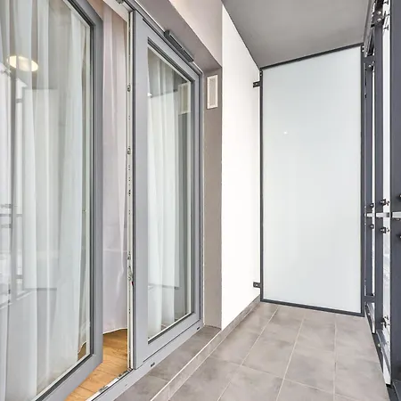 Apartment Kasprzaka 31 By Perfectapart 925