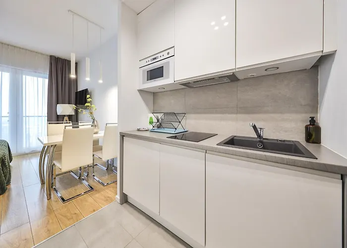 Kasprzaka 31 By Perfectapart 925 *